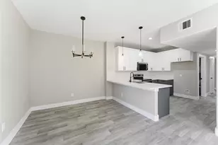 9722 Tuffly St, Houston, TX 77029 - Photo 2