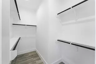 9722 Tuffly St, Houston, TX 77029 - Photo 14