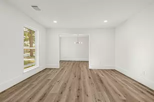 11410 High Star Dr, Houston, TX 77072 - Photo 8