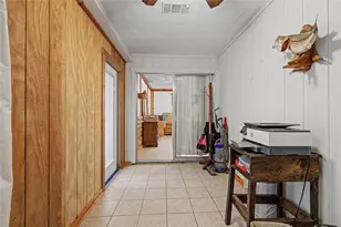 3774 Spring Dr, Huntsville, TX 77340 - Photo 28