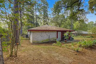 3774 Spring Dr, Huntsville, TX 77340 - Photo 36