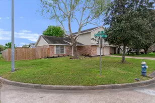 19303 Peach Valley Cir, Houston, TX 77084 - Photo 2