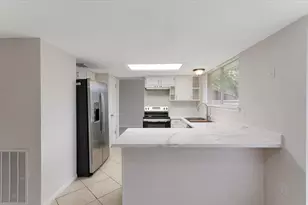 19303 Peach Valley Cir, Houston, TX 77084 - Photo 10