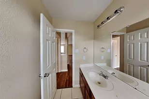 15742 Flagstone Walk Way, Houston, TX 77049 - Photo 18