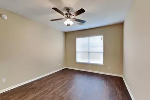 15742 Flagstone Walk Way, Houston, TX 77049 - Photo 10