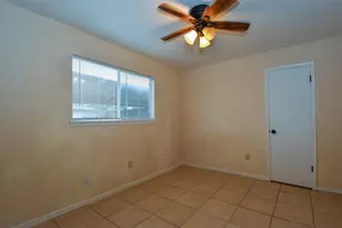 1524 Beaumont Rd, Baytown, TX 77520 - Photo 1