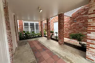5849 Sugar Hill Dr, Houston, TX 77057 - Photo 2
