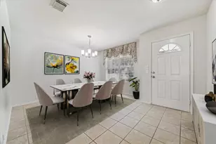 15018 Sugar Peak Dr, Sugar Land, TX 77498 - Photo 4