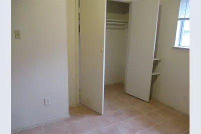 10806 Lynbrook Drive #b, Houston, TX 77042 - Photo 46