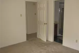 10806 Lynbrook Dr, Houston, TX 77042 - Photo 30