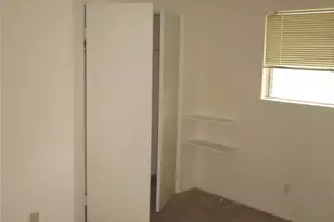 10806 Lynbrook Dr, Houston, TX 77042 - Photo 28