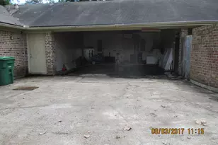 10806 Lynbrook Dr, Houston, TX 77042 - Photo 6