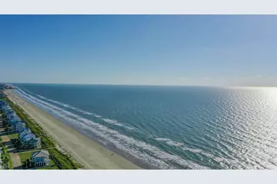 11727 Opihi, Galveston, TX 77554 - Photo 8