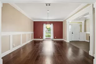 587 Melmont St, Conroe, TX 77302 - Photo 8