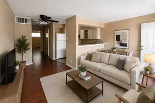 1204 St Joseph St, Houston, TX 77023 - Photo 4