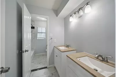 5107 Whittier Oaks Drive, Friendswood, TX 77546 - Photo 28