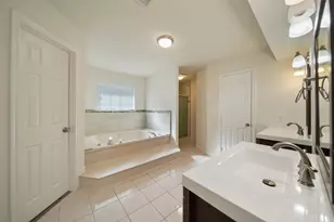 5107 Whittier Oaks Dr, Friendswood, TX 77546 - Photo 36