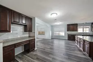 5107 Whittier Oaks Dr, Friendswood, TX 77546 - Photo 12