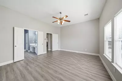 2810 Lockeridge Pines Drive, Spring, TX 77386 - Photo 18