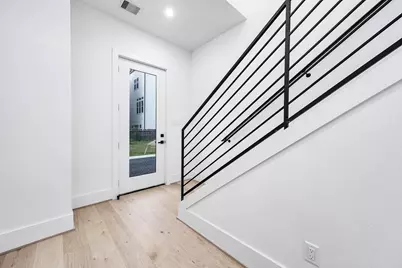 319 N Nagle Street, Houston, TX 77003 - Photo 4