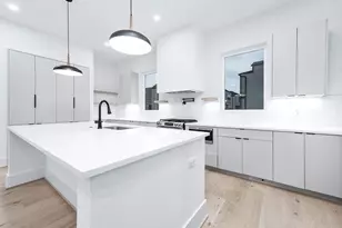 319 N Nagle St, Houston, TX 77003 - Photo 20