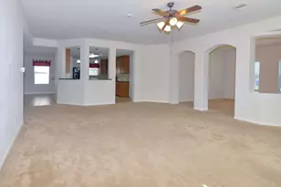 13607 Manor Crest Ln, Rosharon, TX 77583 - Photo 2
