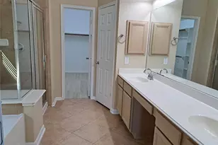 21910 Cascade Hollow Ln, Spring, TX 77379 - Photo 22