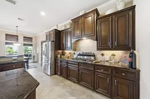 1020 Broad Bay Ln, League City, TX 77573 - Photo 16