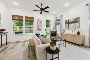 2402 Mann St, Houston, TX 77093 - Photo 8