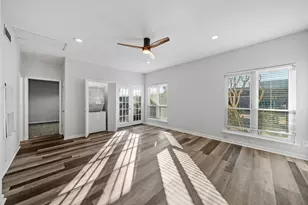 9009 Richmond Ave, Houston, TX 77063 - Photo 10