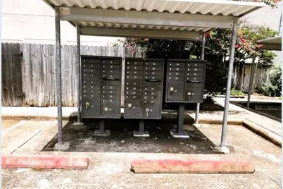 1818 Augusta Drive #21, Houston, TX 77057 - Photo 32