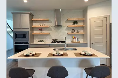 12545 Walmgate Court, Houston, TX 77047 - Photo 4