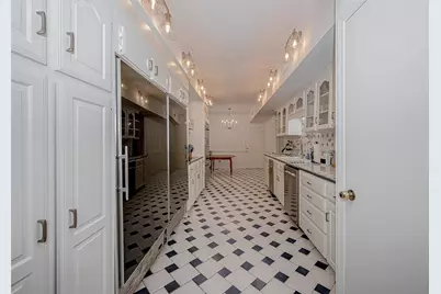 7502 Olympia Drive, Houston, TX 77063 - Photo 8