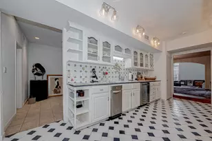 7502 Olympia Dr, Houston, TX 77063 - Photo 16