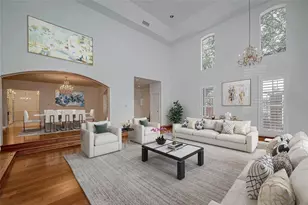 7502 Olympia Dr, Houston, TX 77063 - Photo 10