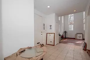 7502 Olympia Dr, Houston, TX 77063 - Photo 4