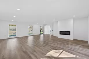 4009 Omeara Dr, Houston, TX 77025 - Photo 10