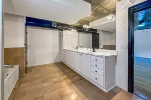 1005 S Shepherd Dr, Houston, TX 77019 - Photo 24