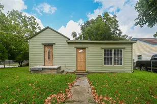 6701 Kernel St, Houston, TX 77087 - Photo 2