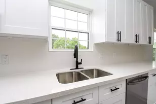 2707 Kirk St, Houston, TX 77026 - Photo 16