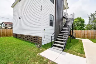 2707 Kirk St, Houston, TX 77026 - Photo 4