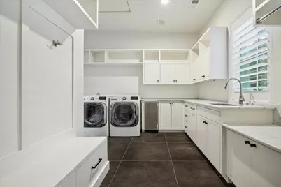 22 E Shady Lane #E, Houston, TX 77063 - Photo 40