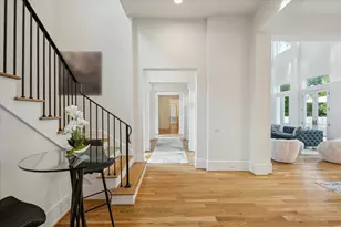 22 E Shady Ln, Houston, TX 77063 - Photo 28