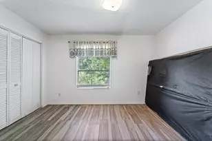 401 Lee Ave, Anahuac, TX 77514 - Photo 22