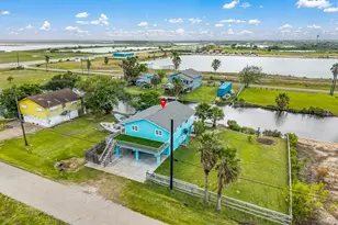 7210 Beau Terre St, Hitchcock, TX 77563 - Photo 8