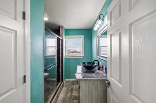 7210 Beau Terre St, Hitchcock, TX 77563 - Photo 24