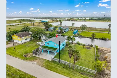 7210 Beau Terre Street, Hitchcock, TX 77563 - Photo 12