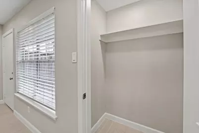 1223 Augusta Drive #21, Houston, TX 77057 - Photo 10