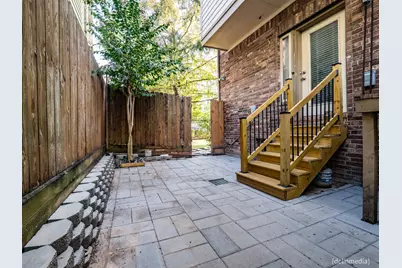 1611 W 23rd Street, Houston, TX 77008 - Photo 2