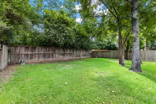 2 Bushell Mill Pl, The Woodlands, TX 77382 - Photo 32